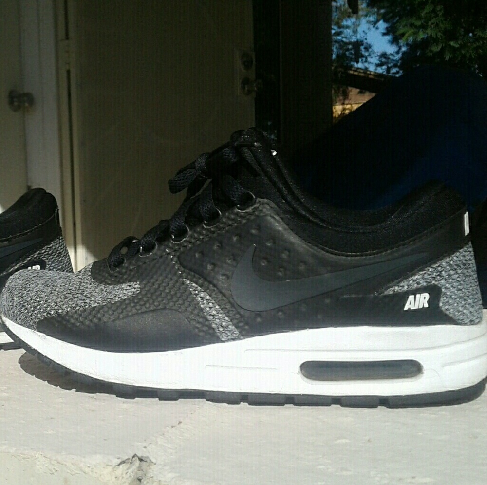 Nike Air Max Zero